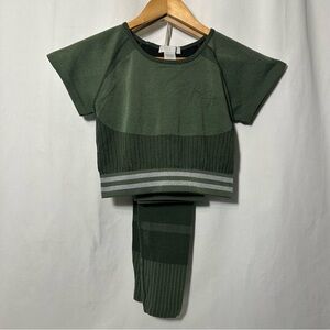 AQ Sport Workout outfit, Size L/XL, (2 piece)